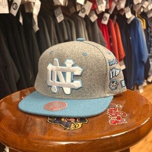 Mitchell & Ness North Carolina Tar Heels Melton Wool Snapback Hat Cap